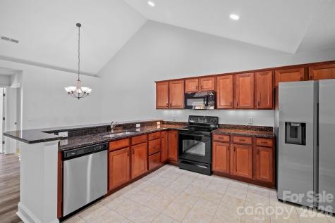 6 Mountain Meadow Circle Weaverville NC 28787