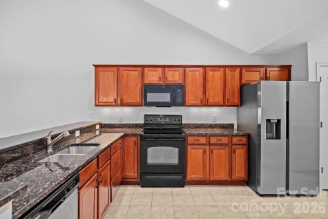 6 Mountain Meadow Circle Weaverville NC 28787