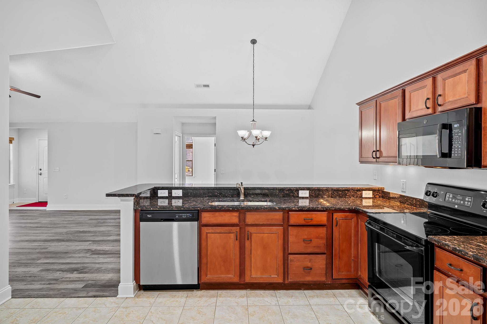 6 Mountain Meadow Circle Weaverville NC 28787