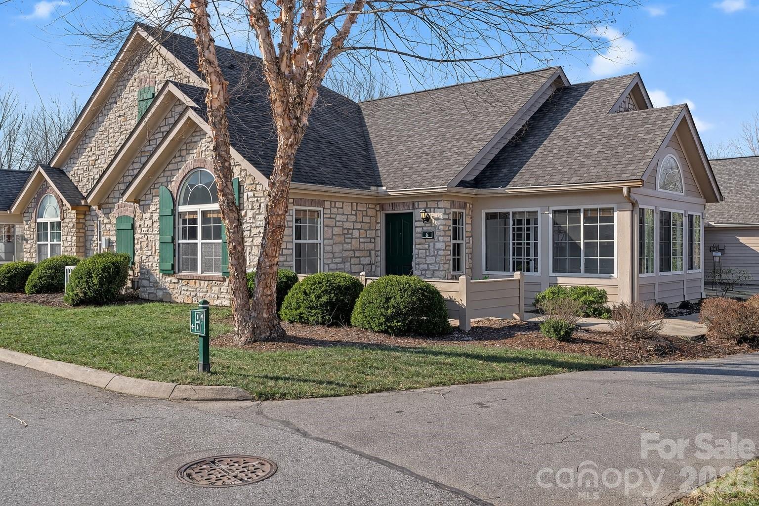 6 Mountain Meadow Circle Weaverville NC 28787