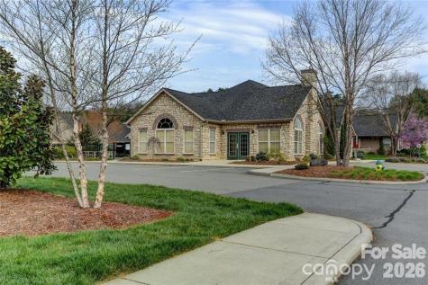 6 Mountain Meadow Circle Weaverville NC 28787