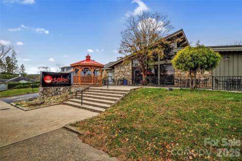 6 Mountain Meadow Circle Weaverville NC 28787