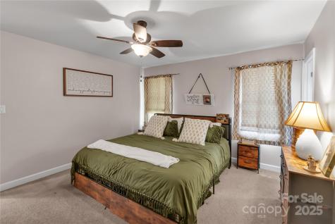 1213 Sandra Court Belmont NC 28012