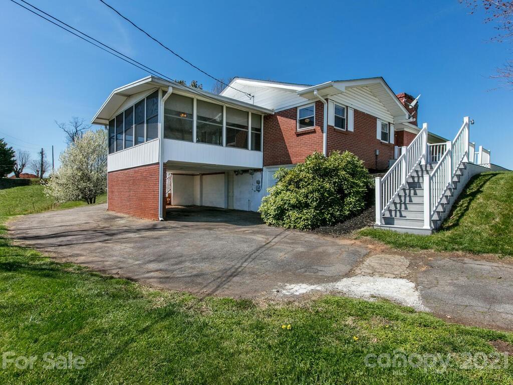 373 Tipton Hill Road Leicester NC 28748