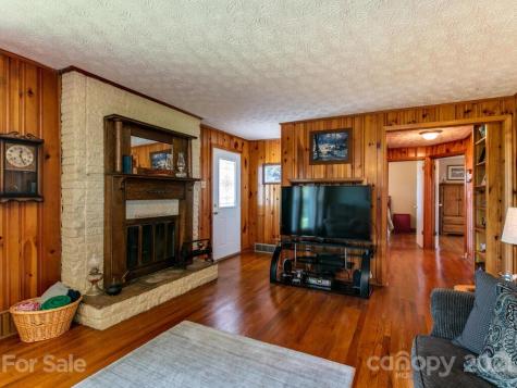 373 Tipton Hill Road Leicester NC 28748