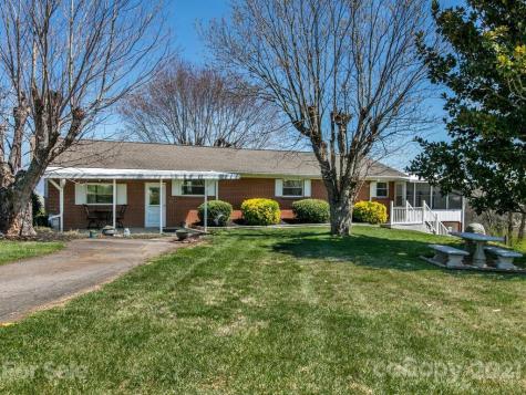 373 Tipton Hill Road Leicester NC 28748