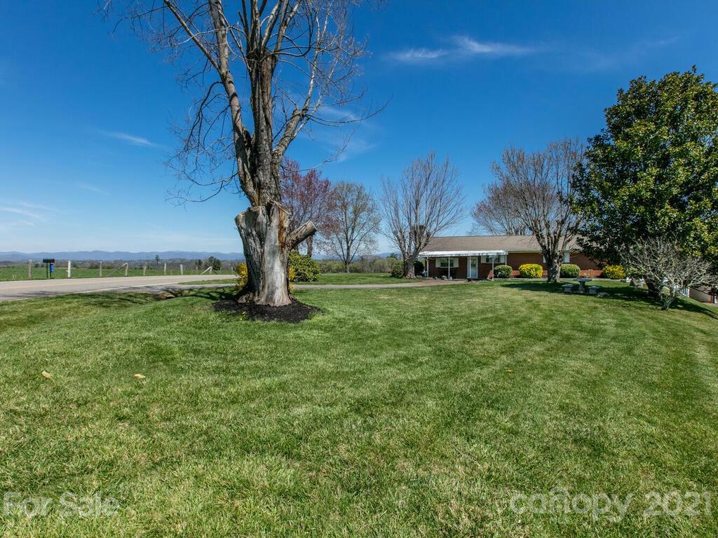 373 Tipton Hill Road Leicester NC 28748