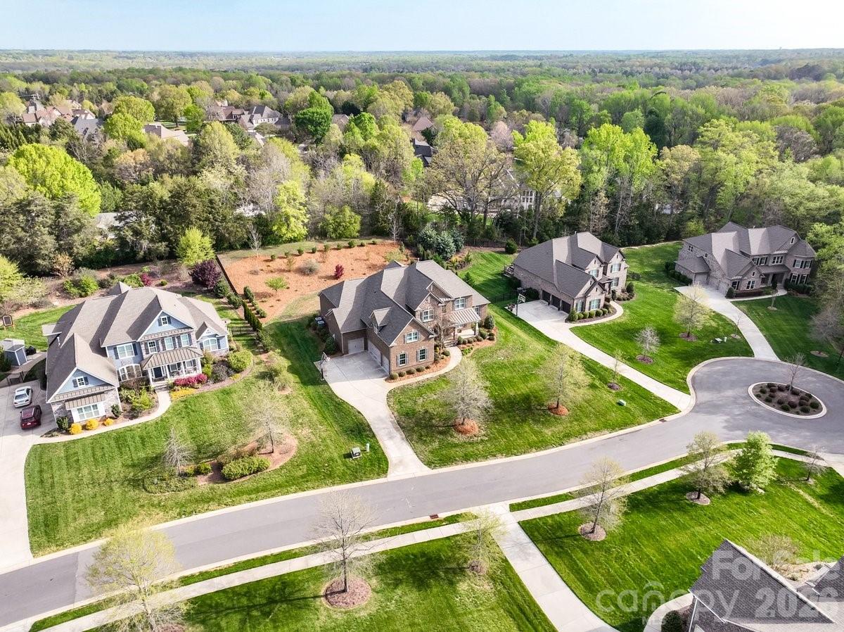 1015 Golden Bell Drive Waxhaw NC 28173