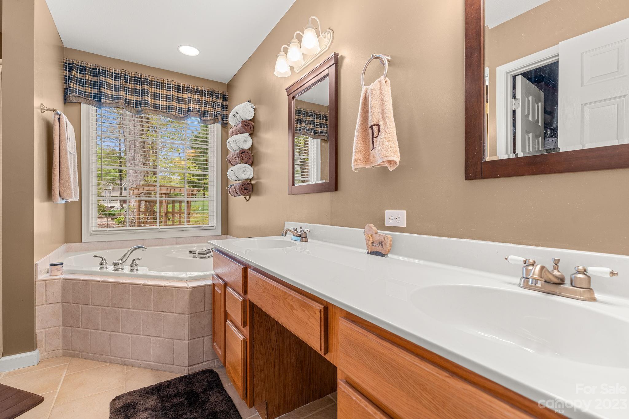 25 Brierfield Drive Candler NC 28715