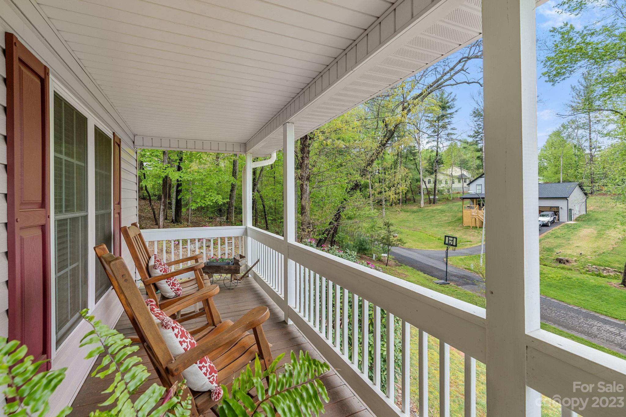 25 Brierfield Drive Candler NC 28715