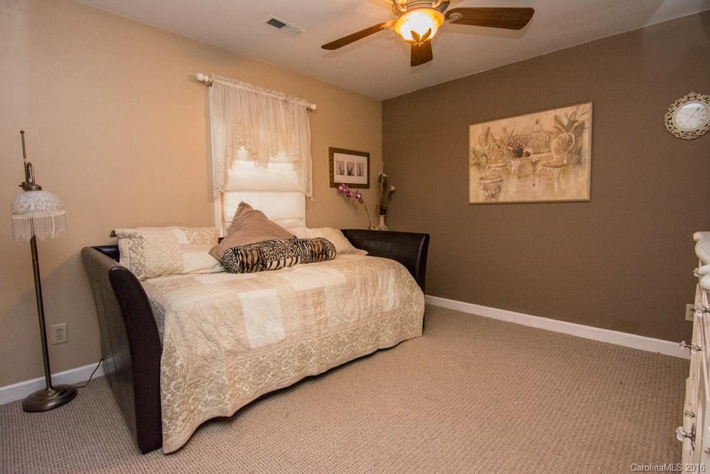 2331 Hunters Bluff Drive Matthews NC 28105