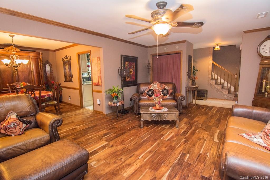 2331 Hunters Bluff Drive Matthews NC 28105
