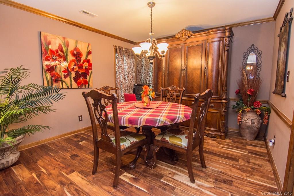 2331 Hunters Bluff Drive Matthews NC 28105