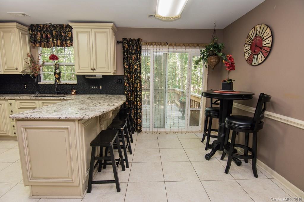 2331 Hunters Bluff Drive Matthews NC 28105
