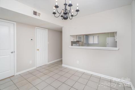 8005 Horse Chestnut Lane Charlotte NC 28277