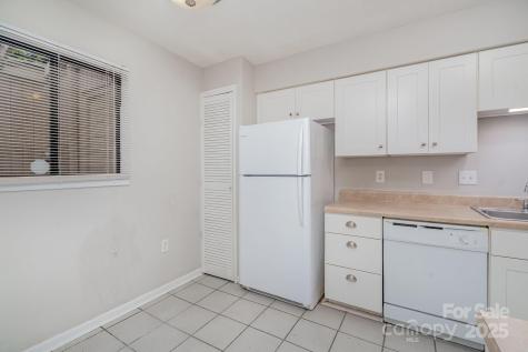 8005 Horse Chestnut Lane Charlotte NC 28277