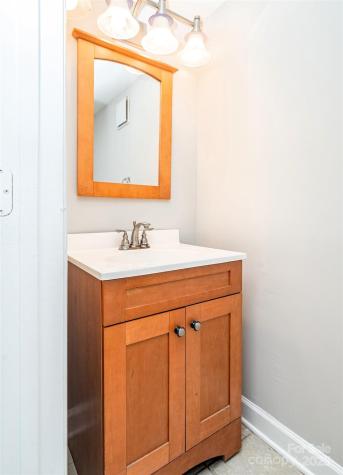 8005 Horse Chestnut Lane Charlotte NC 28277