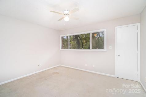 8005 Horse Chestnut Lane Charlotte NC 28277