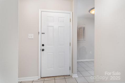 8005 Horse Chestnut Lane Charlotte NC 28277