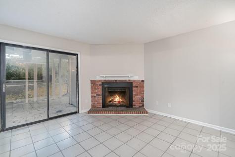 8005 Horse Chestnut Lane Charlotte NC 28277