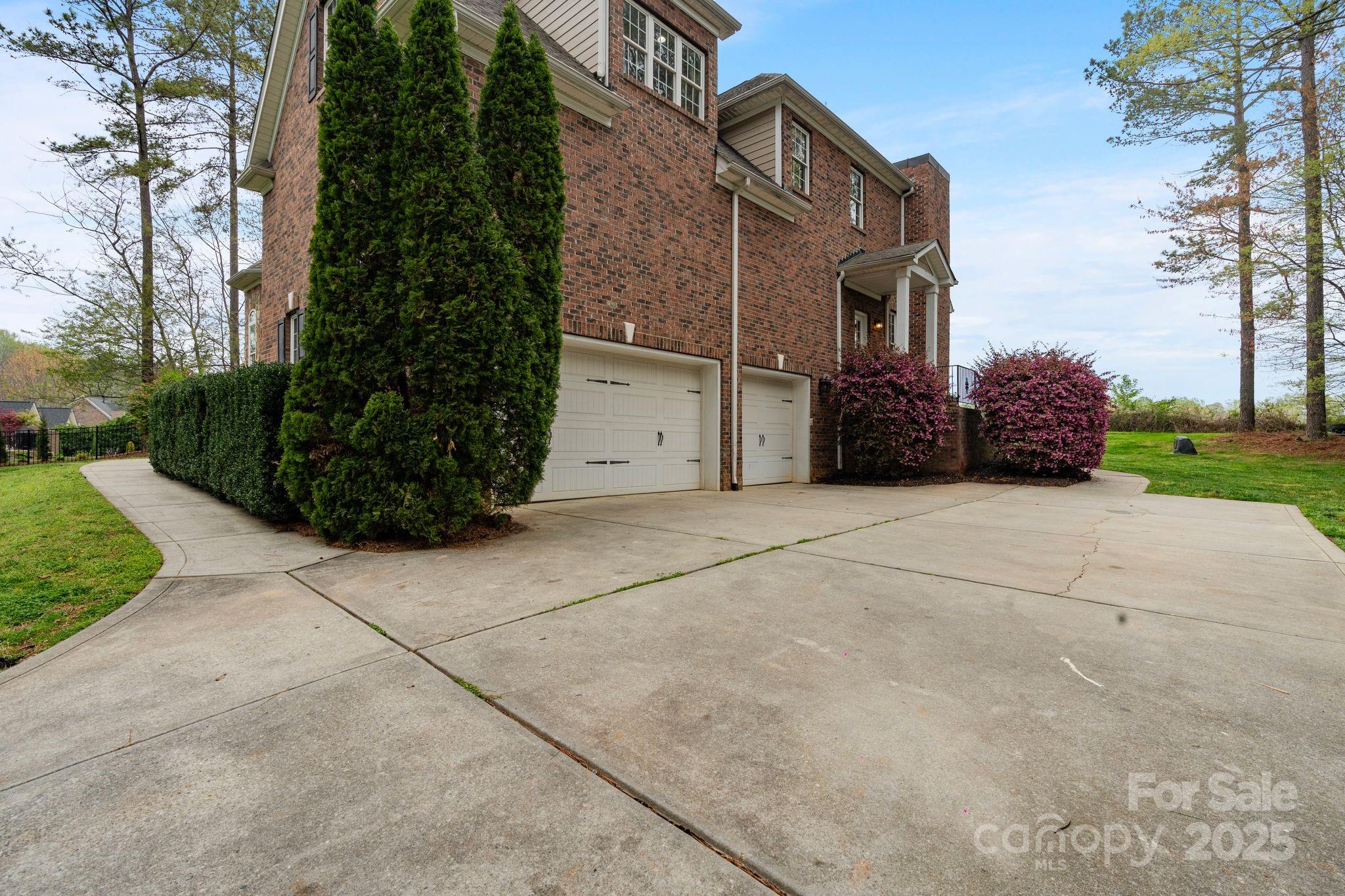 116 Whispering Cove Court Mooresville NC 28117