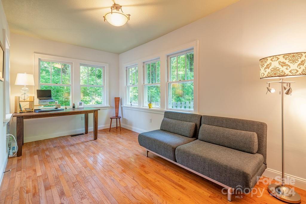 12 Castle Street Asheville NC 28803