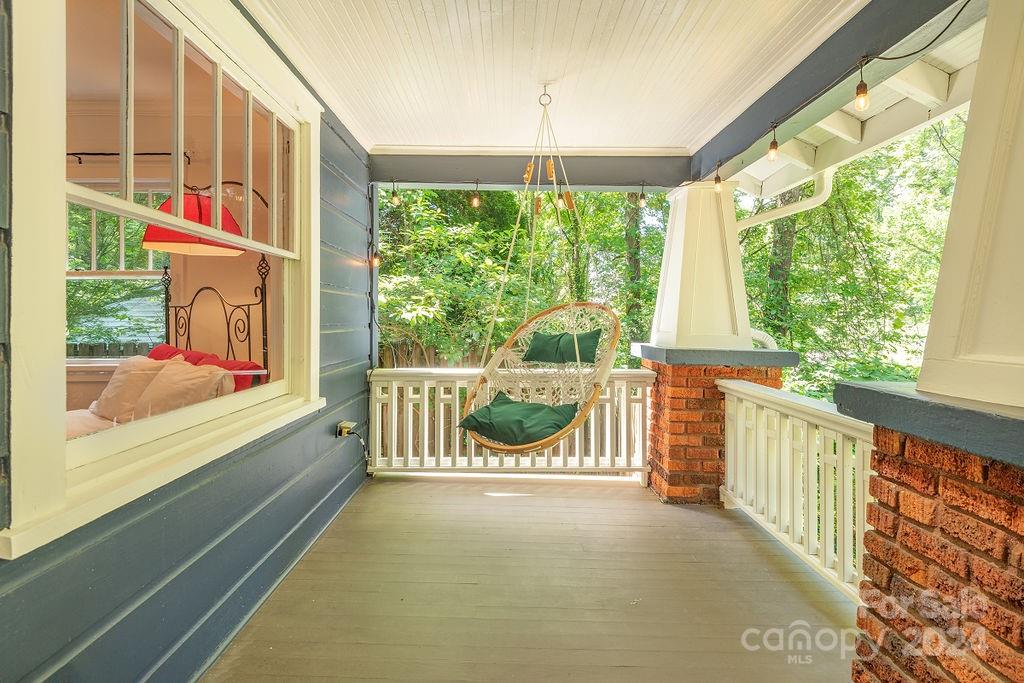 12 Castle Street Asheville NC 28803