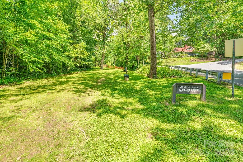 12 Castle Street Asheville NC 28803