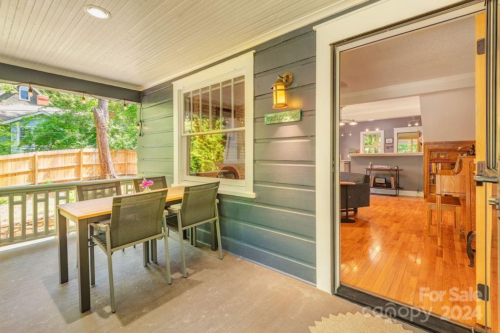 12 Castle Street Asheville NC 28803