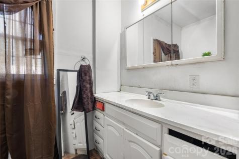 519 Central Avenue Lancaster SC 29720