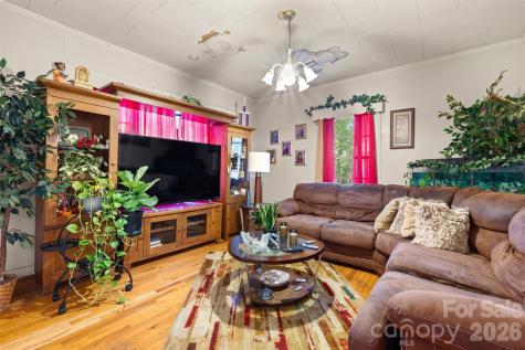 519 Central Avenue Lancaster SC 29720