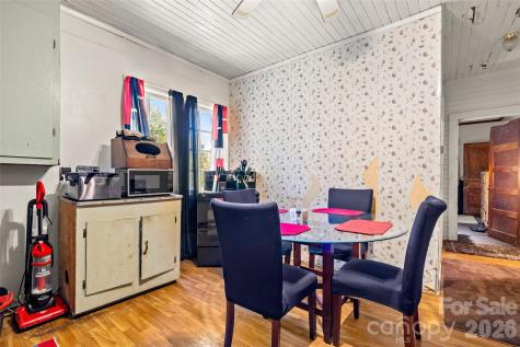 519 Central Avenue Lancaster SC 29720