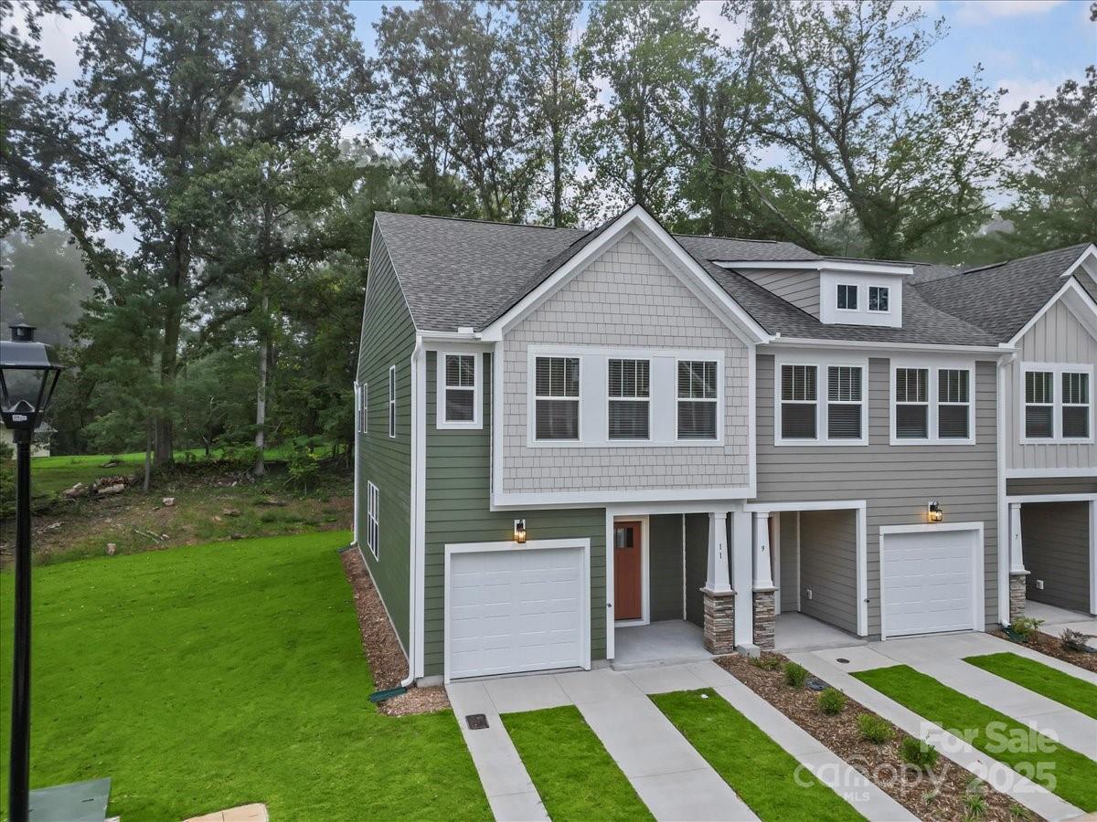 11 Moon Haven Way Arden NC 28704