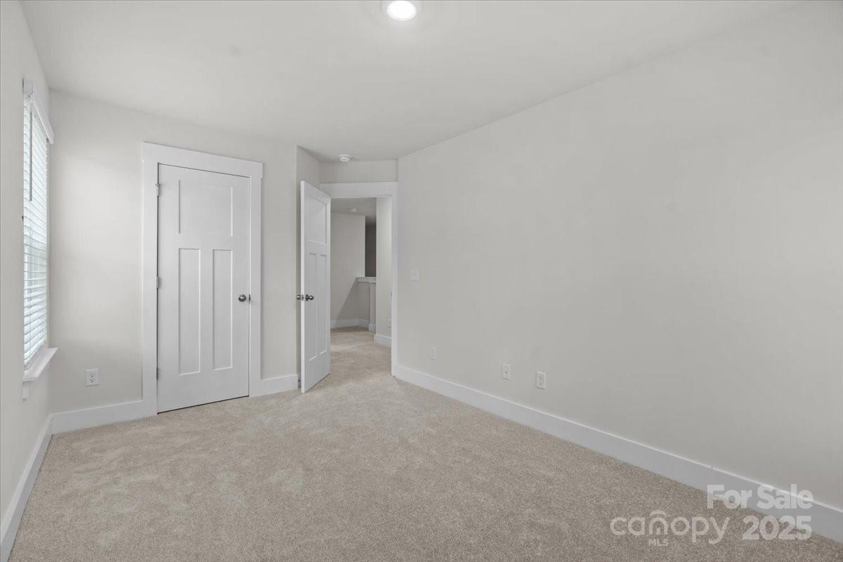 11 Moon Haven Way Arden NC 28704