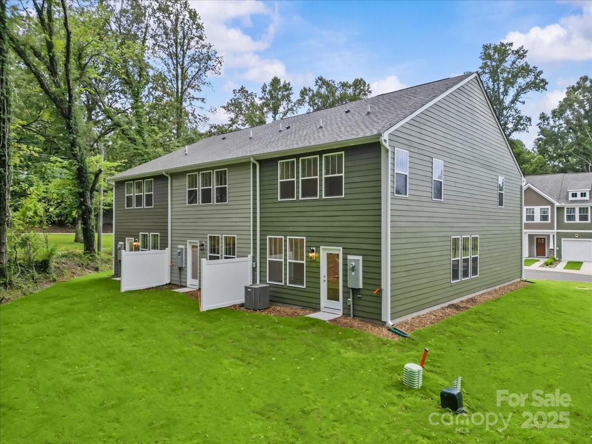 11 Moon Haven Way Arden NC 28704