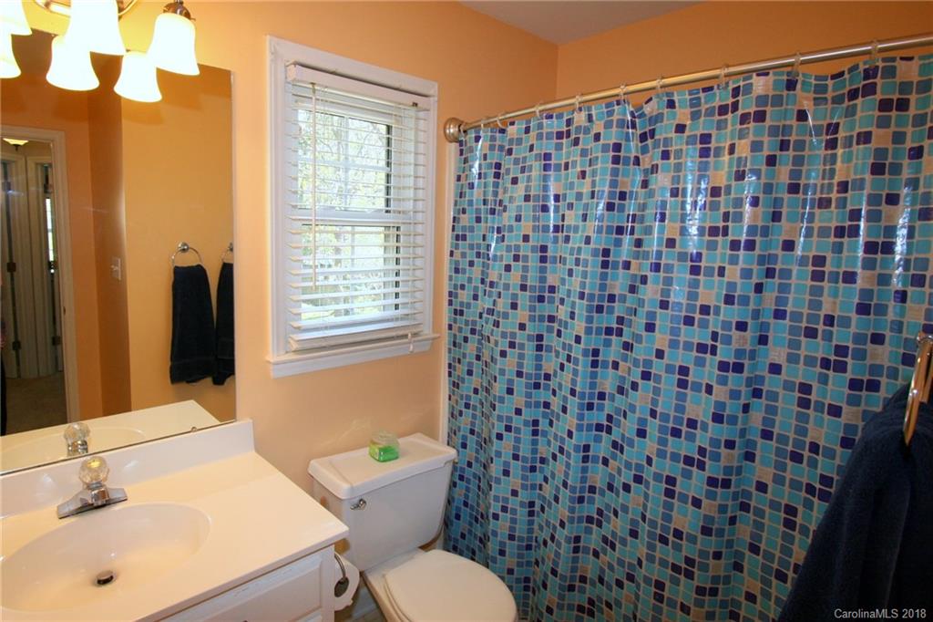 1227 Windy Hill Lane Matthews NC 28105