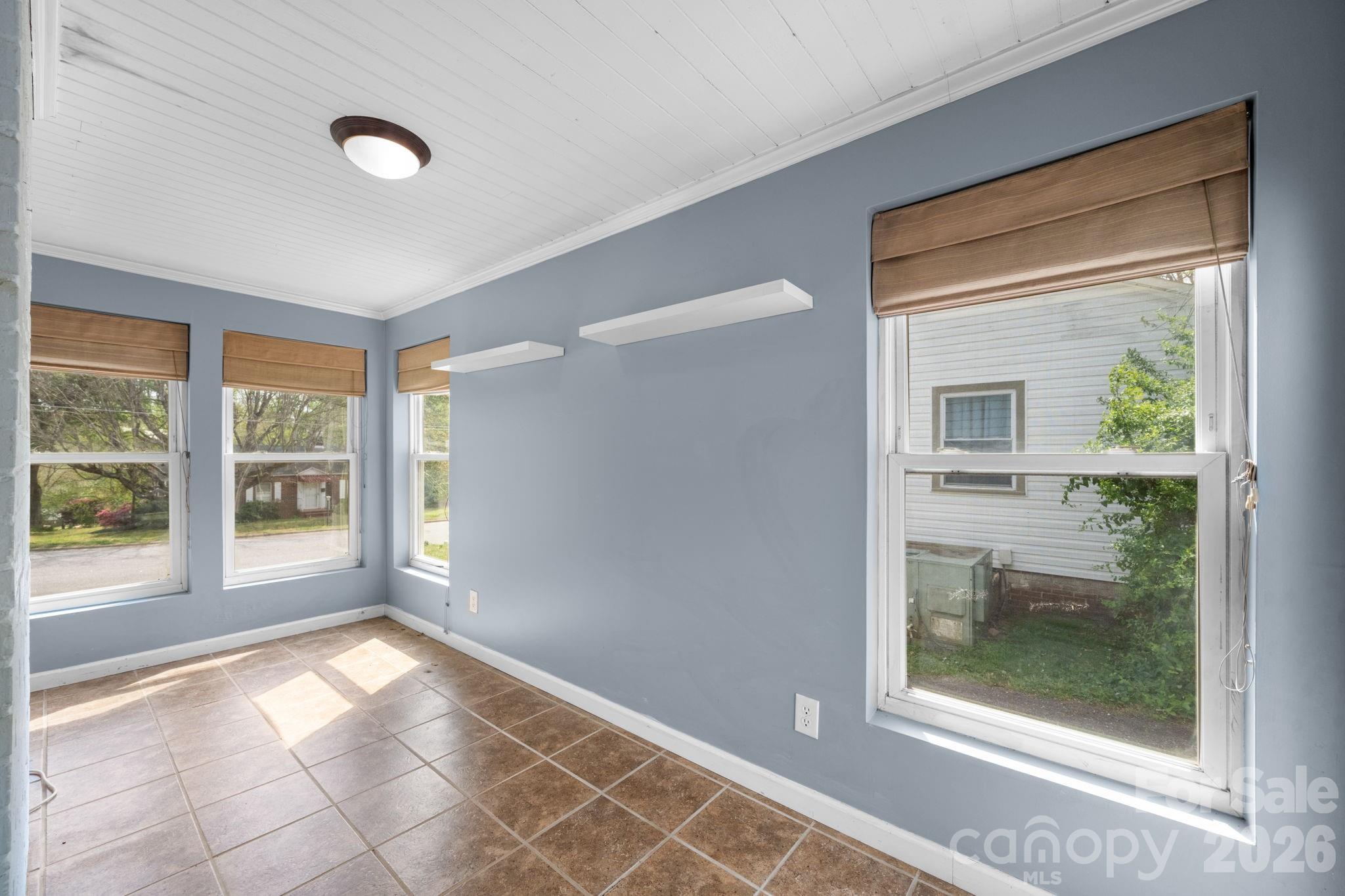 1339 11th Street NW Hickory NC 28601