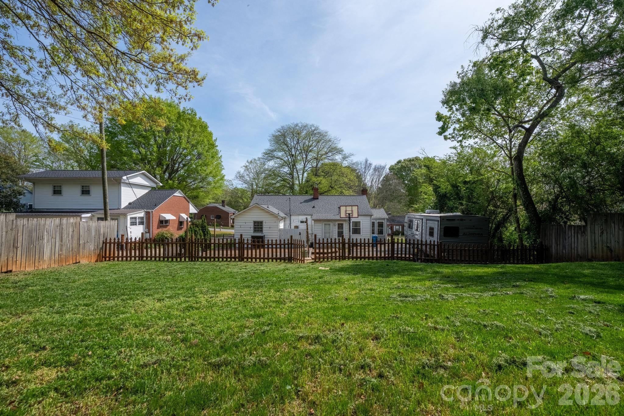 1339 11th Street NW Hickory NC 28601