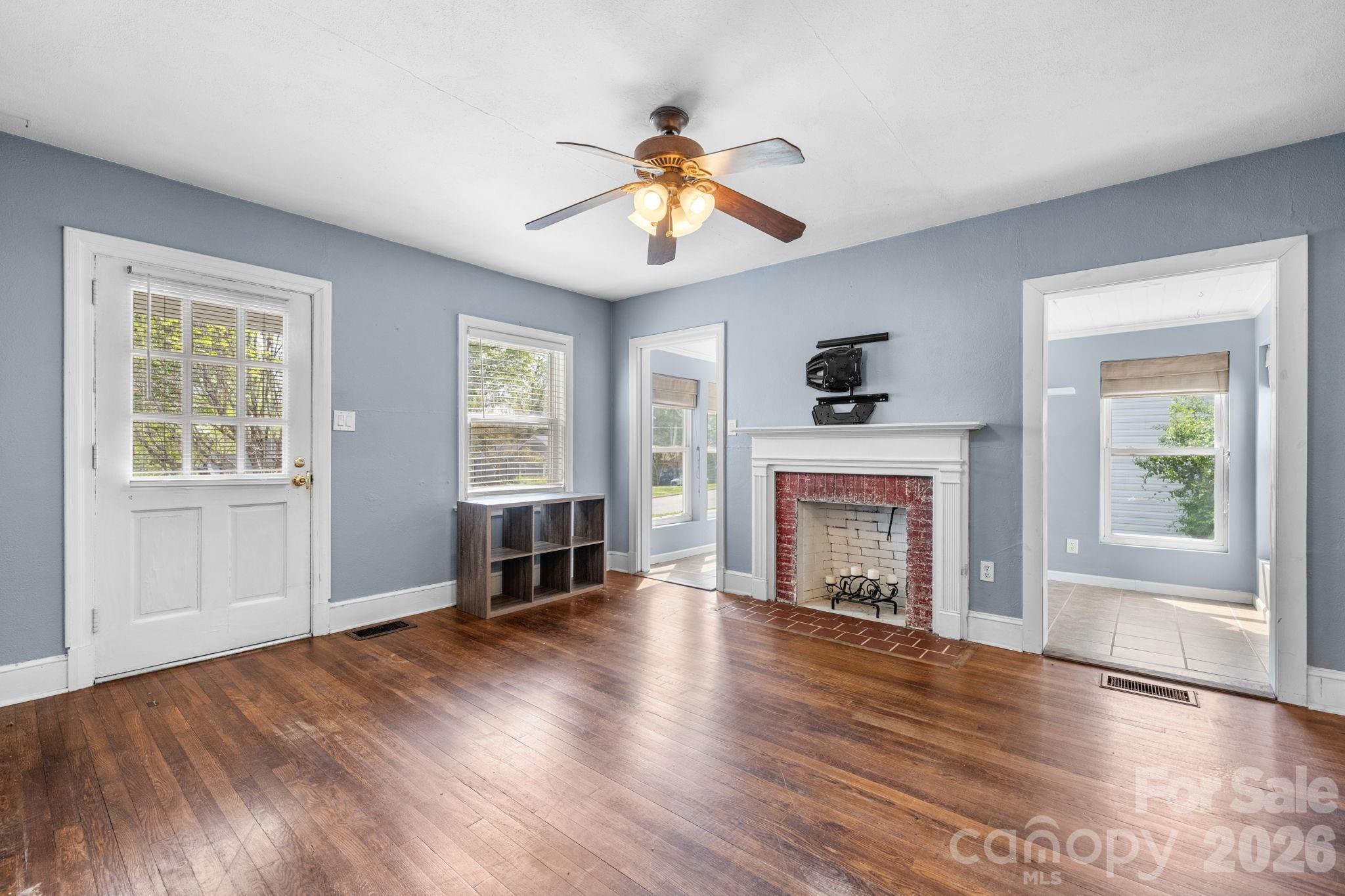 1339 11th Street NW Hickory NC 28601