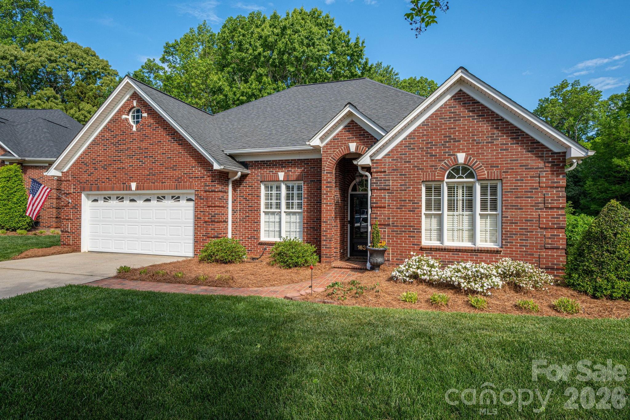 1634 Elkhart Circle Gastonia NC 28054