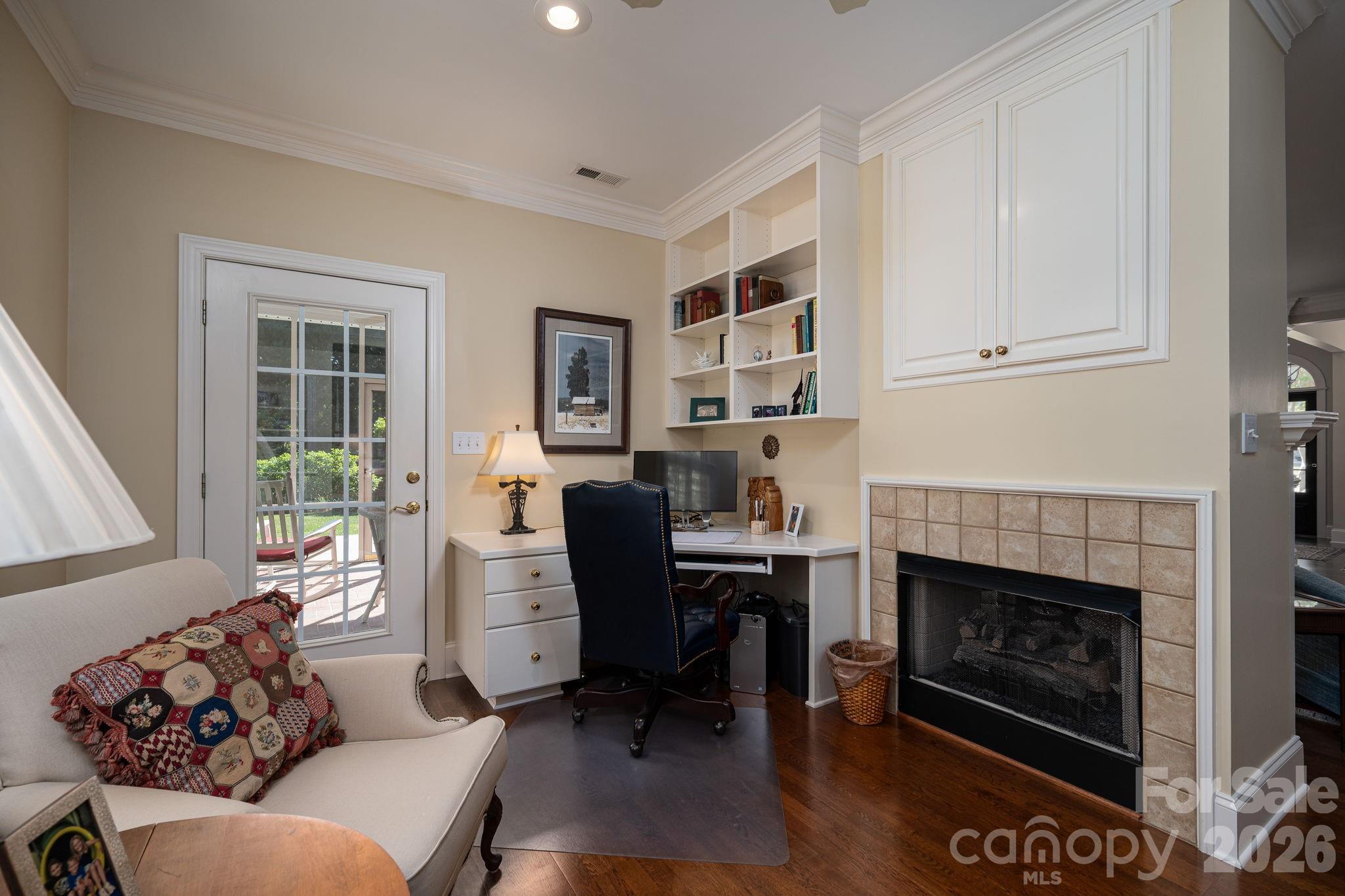 1634 Elkhart Circle Gastonia NC 28054