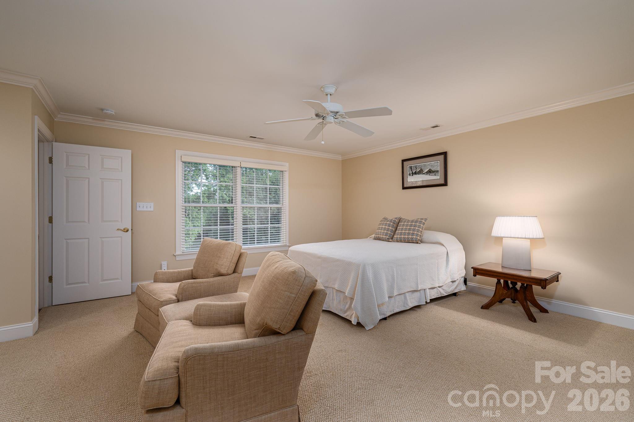 1634 Elkhart Circle Gastonia NC 28054
