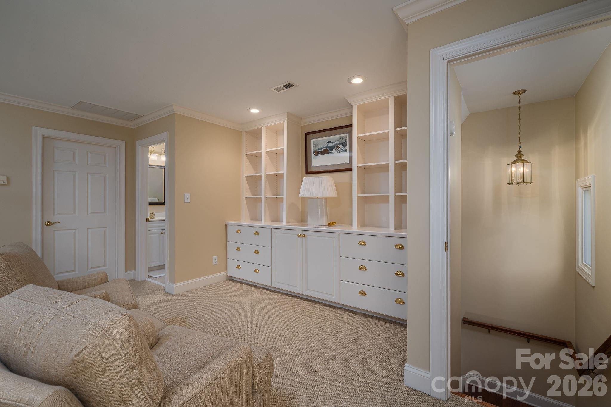 1634 Elkhart Circle Gastonia NC 28054