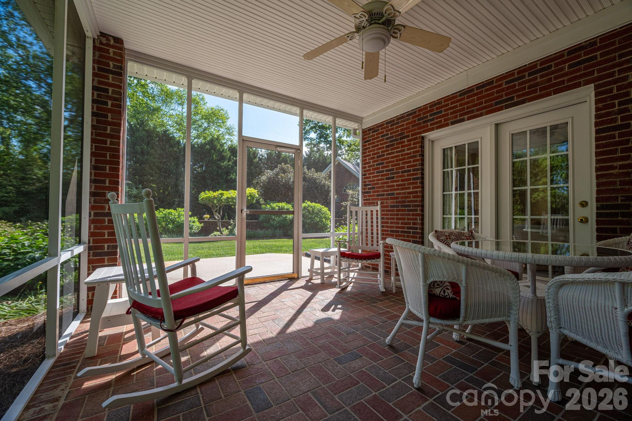 1634 Elkhart Circle Gastonia NC 28054
