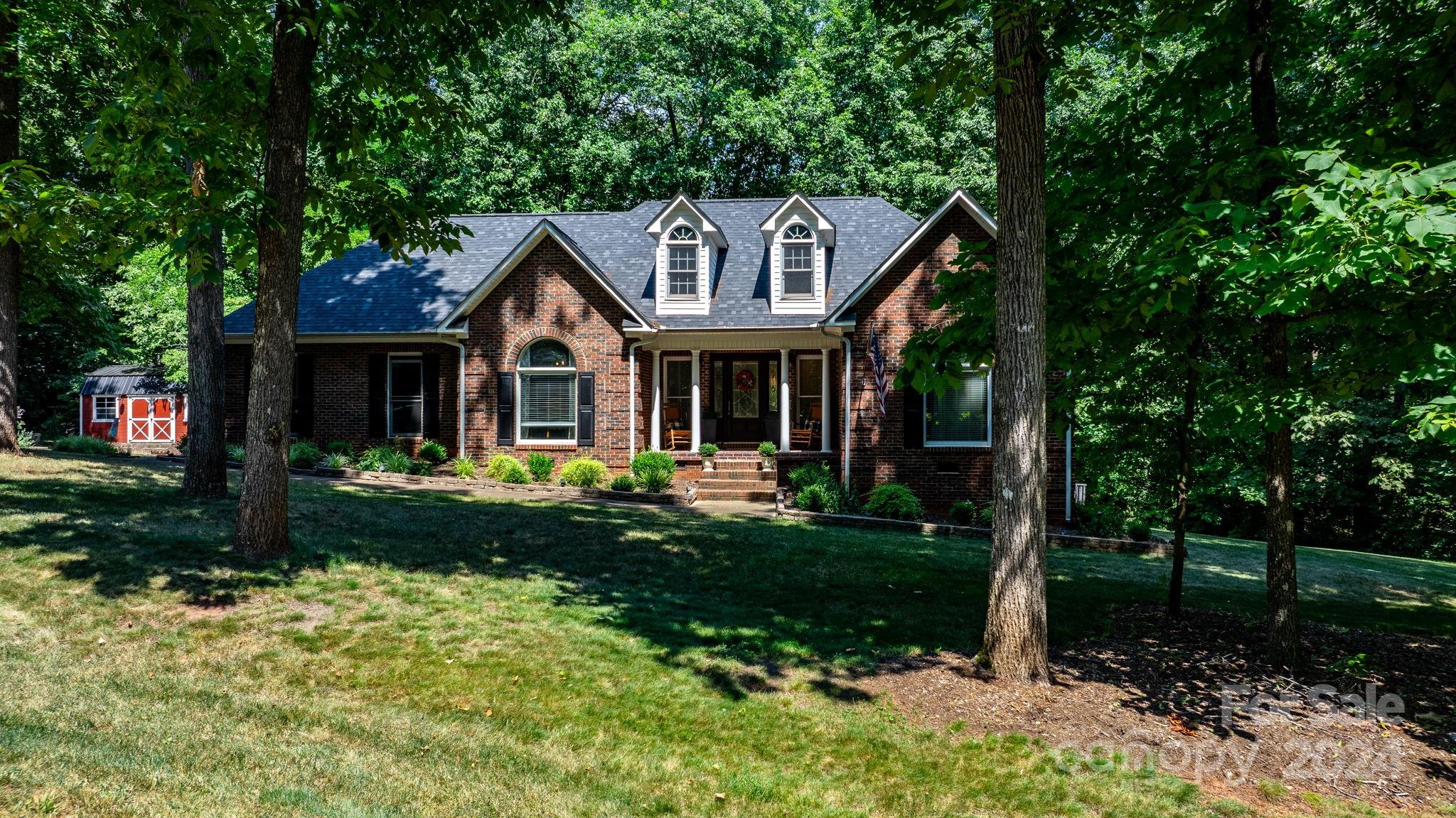1442 Falcon Drive Newton NC 28658