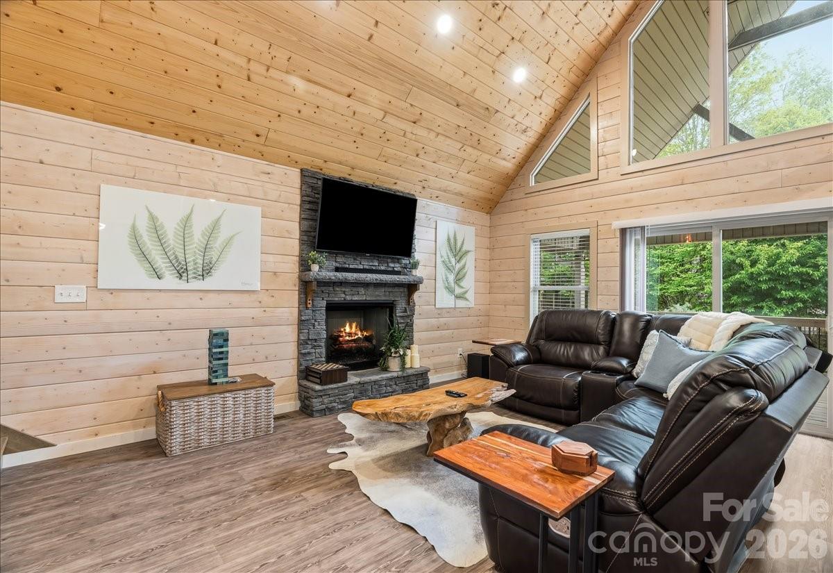 33 Indian Trace Road Maggie Valley NC 28751