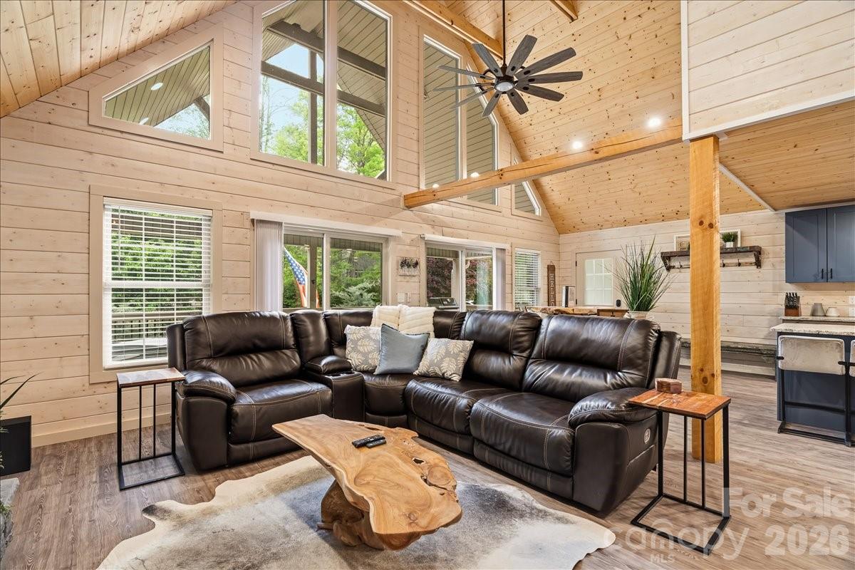 33 Indian Trace Road Maggie Valley NC 28751
