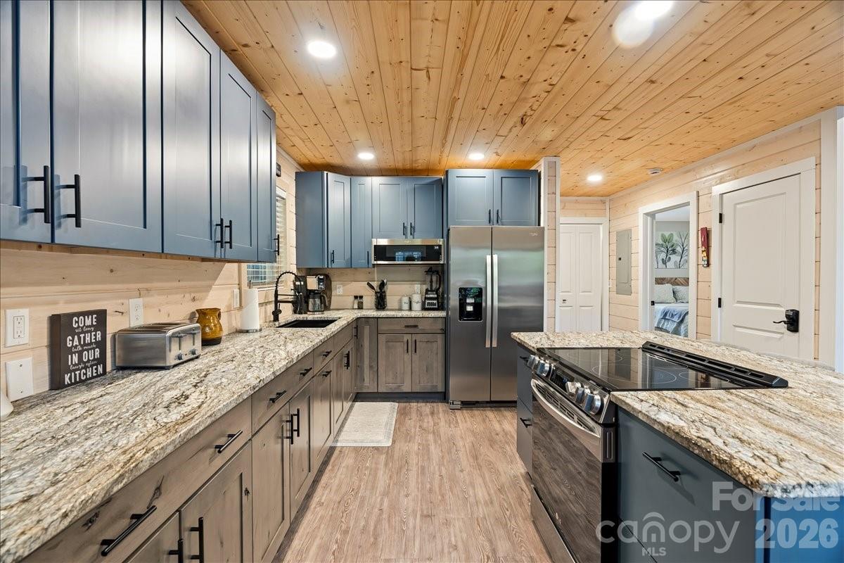 33 Indian Trace Road Maggie Valley NC 28751