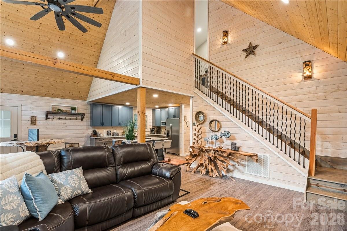 33 Indian Trace Road Maggie Valley NC 28751
