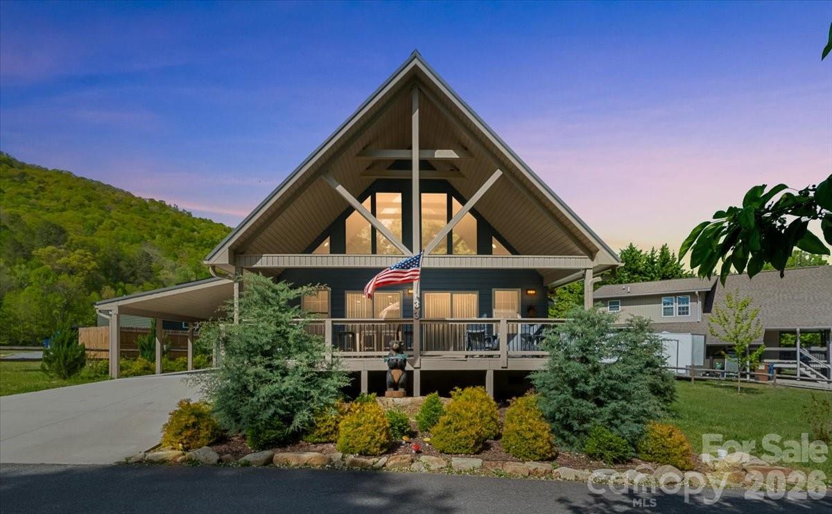 33 Indian Trace Road Maggie Valley NC 28751
